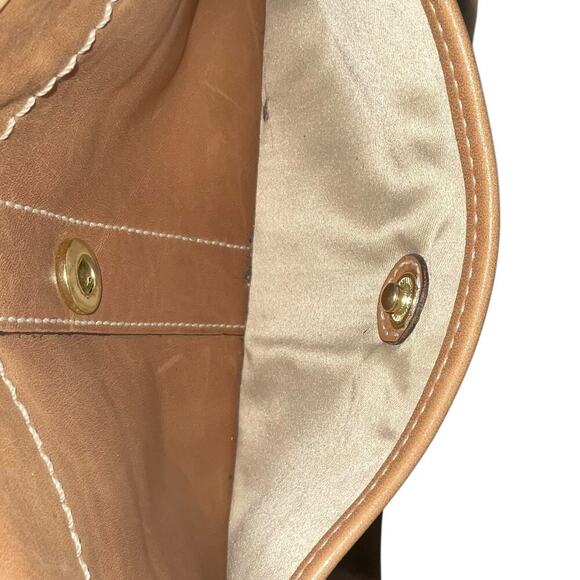 VINTAGE COACH ERGO TAN LEATHER FRONT POCKET HALF MOON SHOULDER BAG - Picture 13 of 16